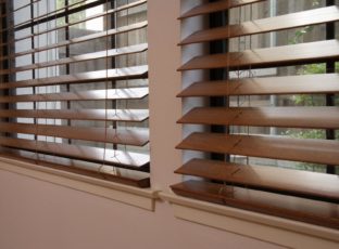 Горизонтальные жалюзи деревянные