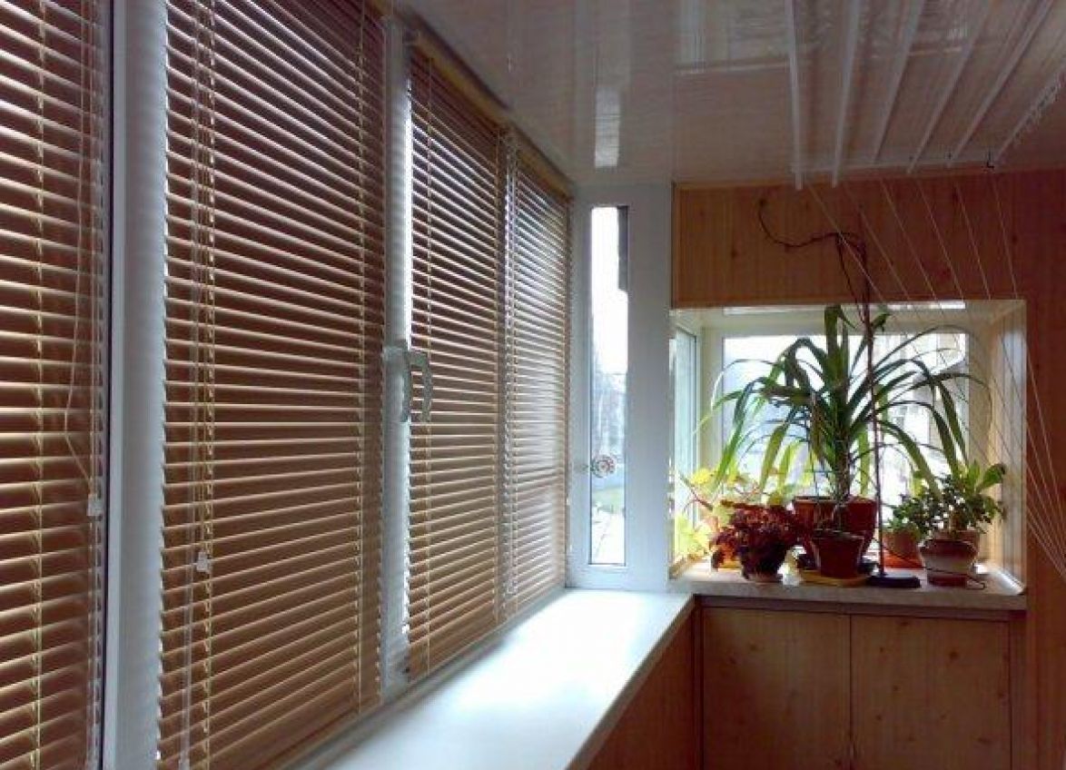  Instagram  @rollshtory_karaganda 